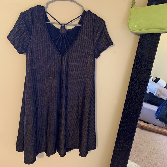 Amore adore Brown Metallic Ribbed Dress 🤎 - Picture 6 of 8